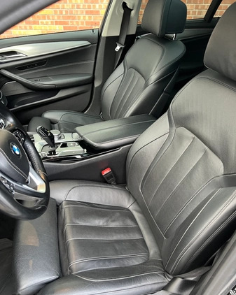 BMW Seria 5 cena 134900 przebieg: 149900, rok produkcji 2019 z Wrocław małe 79